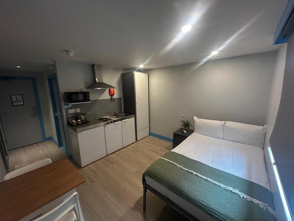 Apartment in Thornton Heath - View 4