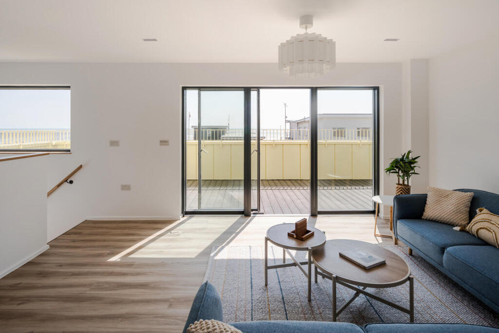 House in Tonbridge - View 2