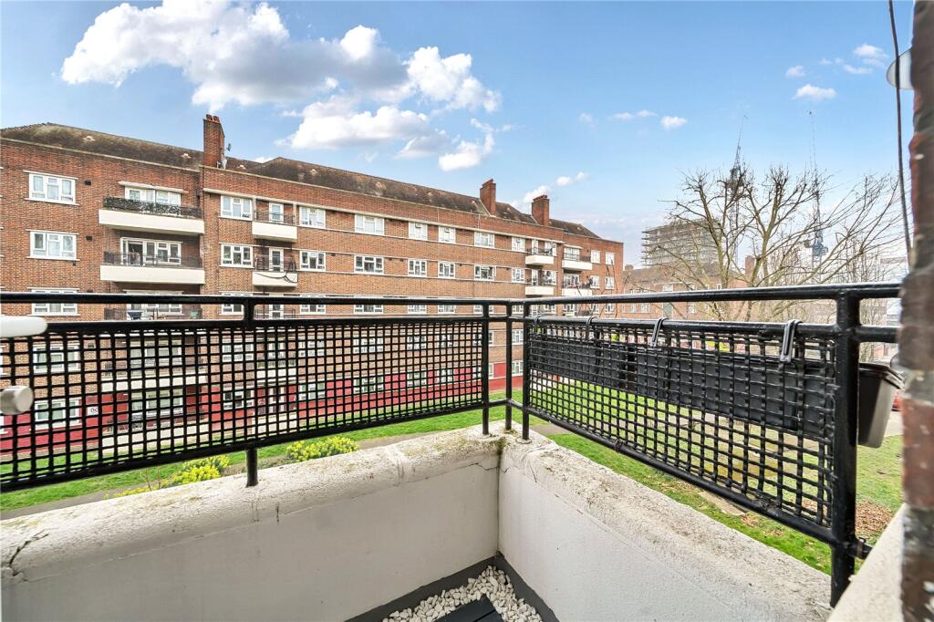 Friary Estate, London photo 4
