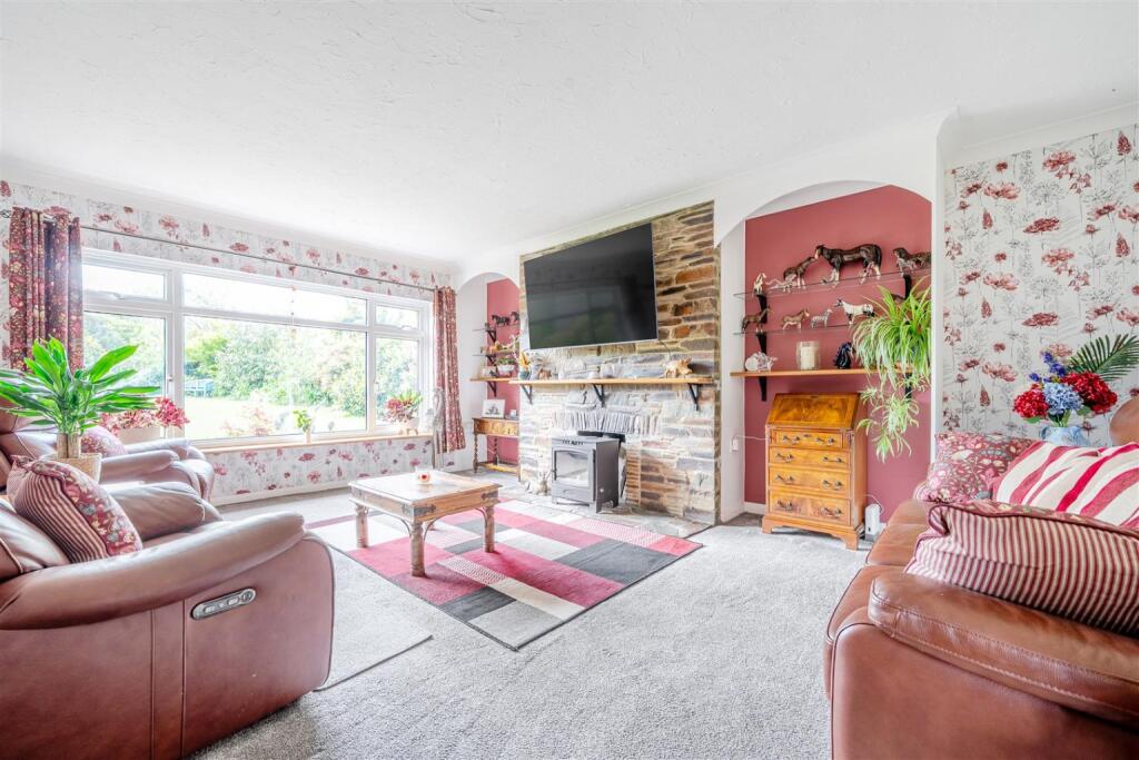 House in Truro - View 3