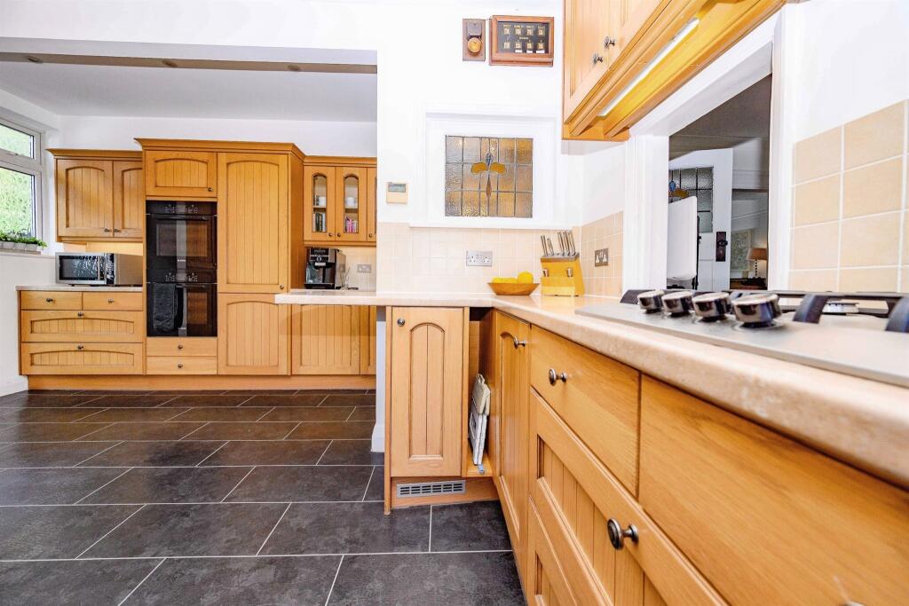 House in Three Rivers, Abbots Langley - View 5