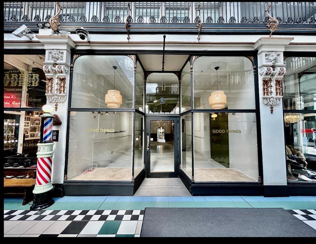 Main image of property: Unit 2, Barton Arcade, Deansgate, Manchester, M3 2BH