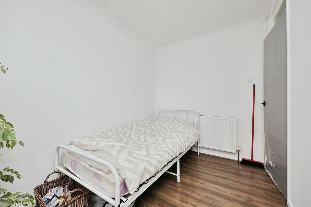 Apartment in Norwich, Norfolk - View 4