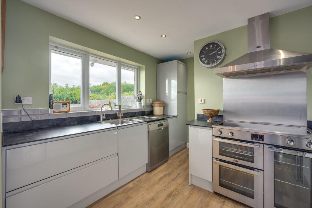 House in Wolverhampton - View 3