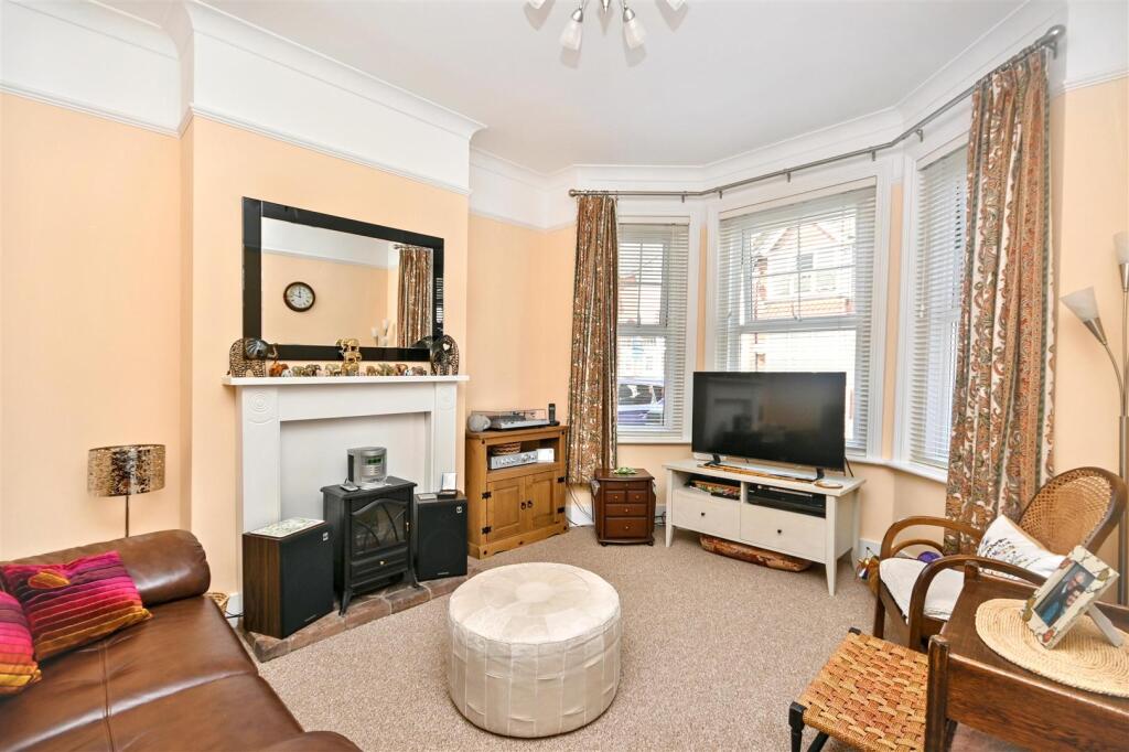 House in Eastbourne, East Sussex - View 2
