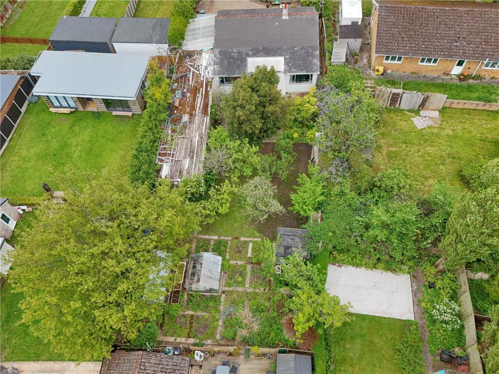 House in Wirral, Liverpool City Region - View 4