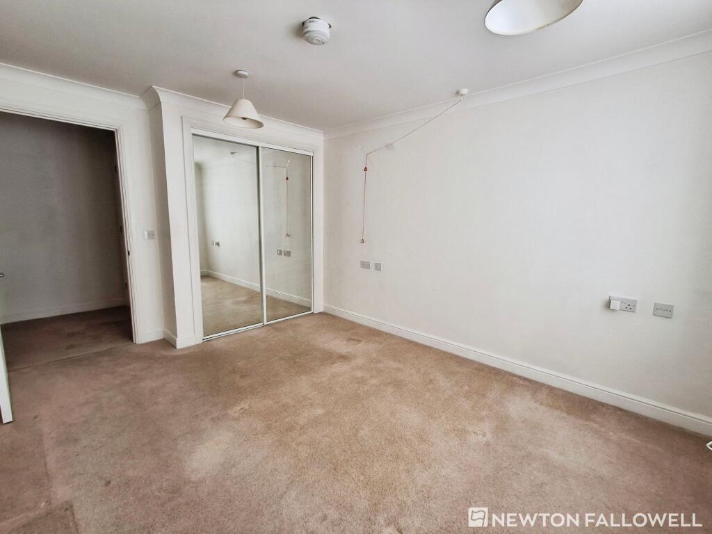 Apartment in Peterborough - More
