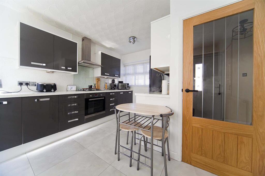 House in Stockton-on-Tees - More