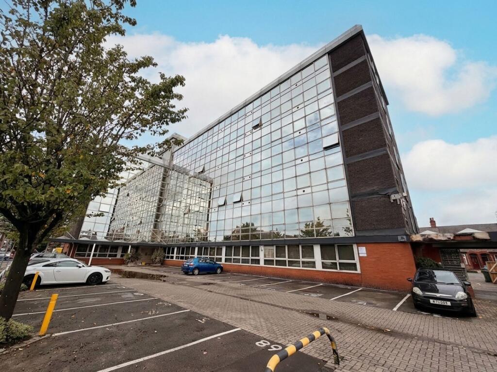 Apartment in Warrington - View 4