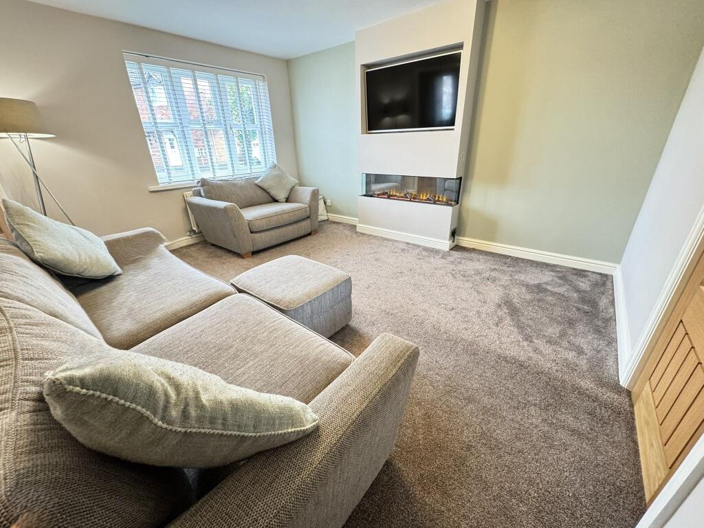 Welland Grove , Willenhall photo 4
