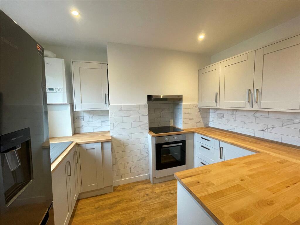 Main image of property: Farnborough Road, Farnham, Surrey, GU9
