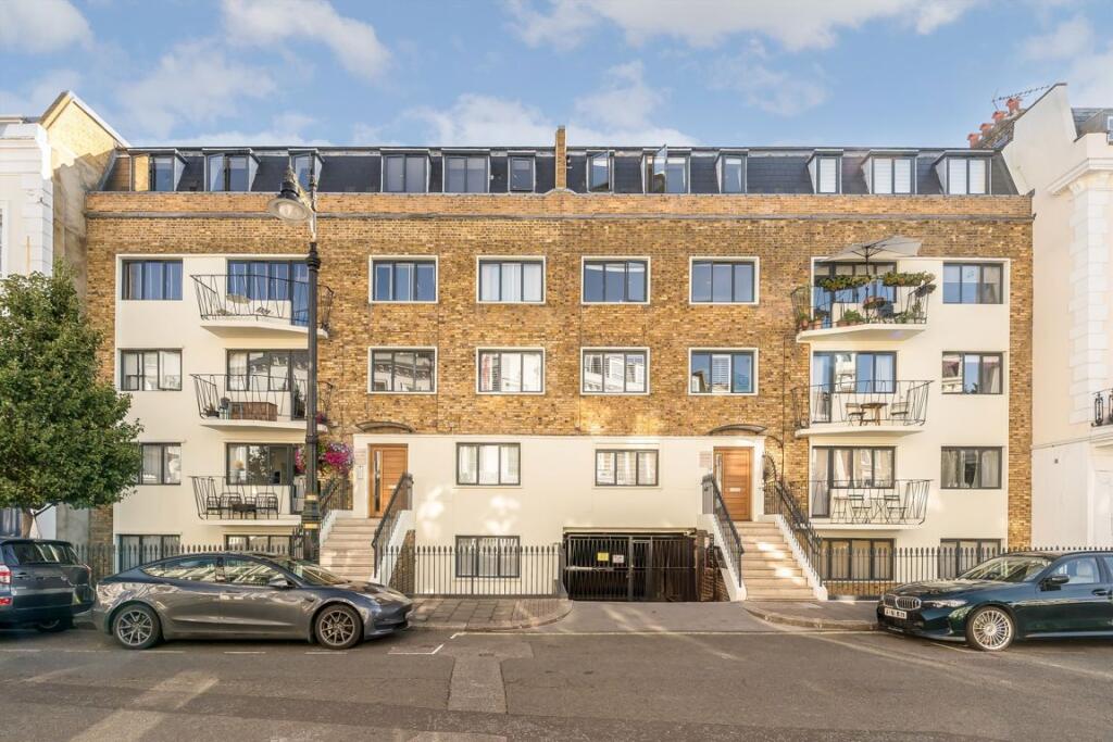 Main image of property: Moreton Place, Moreton Triangle, SW1V