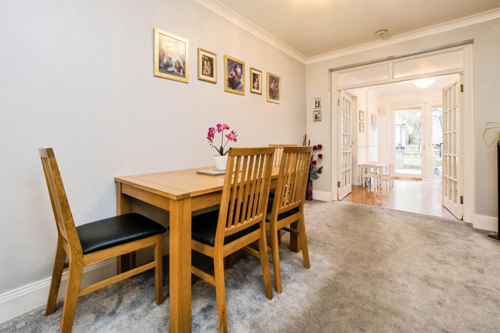 Hawthorn Avenue, Rainham - View 5
