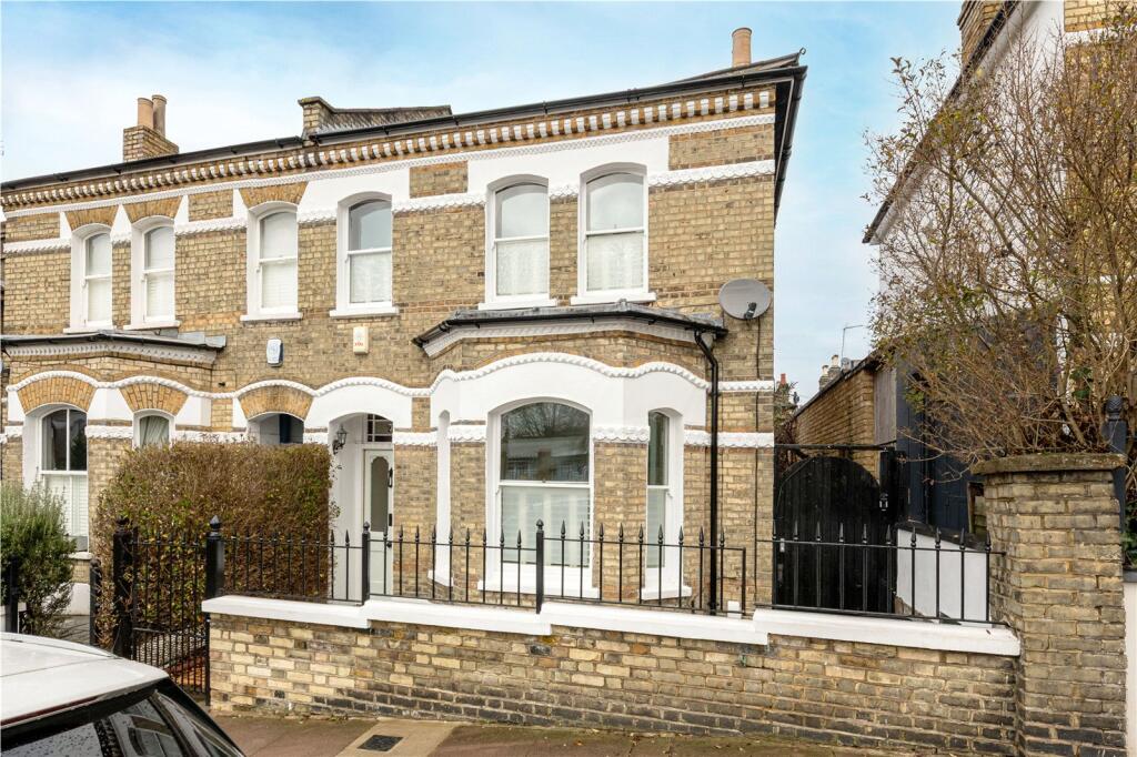 Main image of property: Wakehurst Road, London, SW11