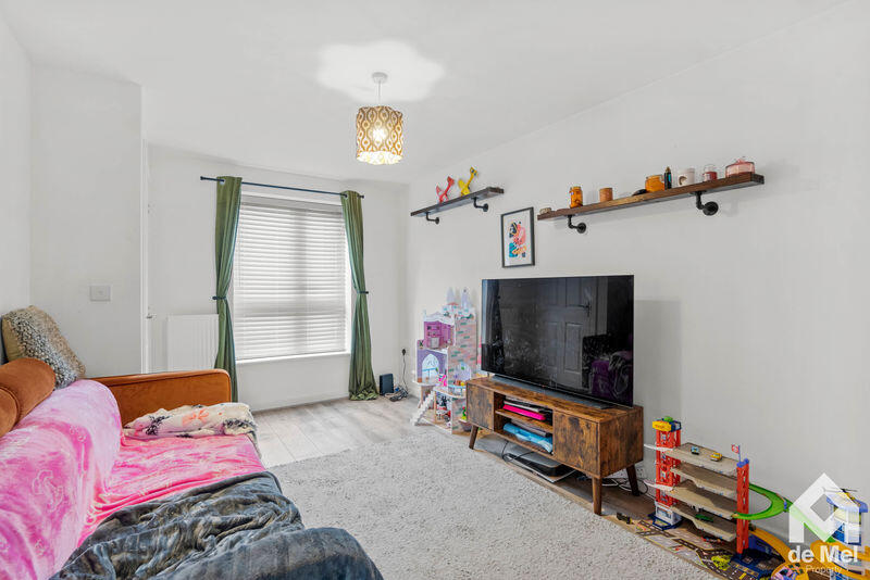 Ruby Avenue, Bishops Cleeve photo 4