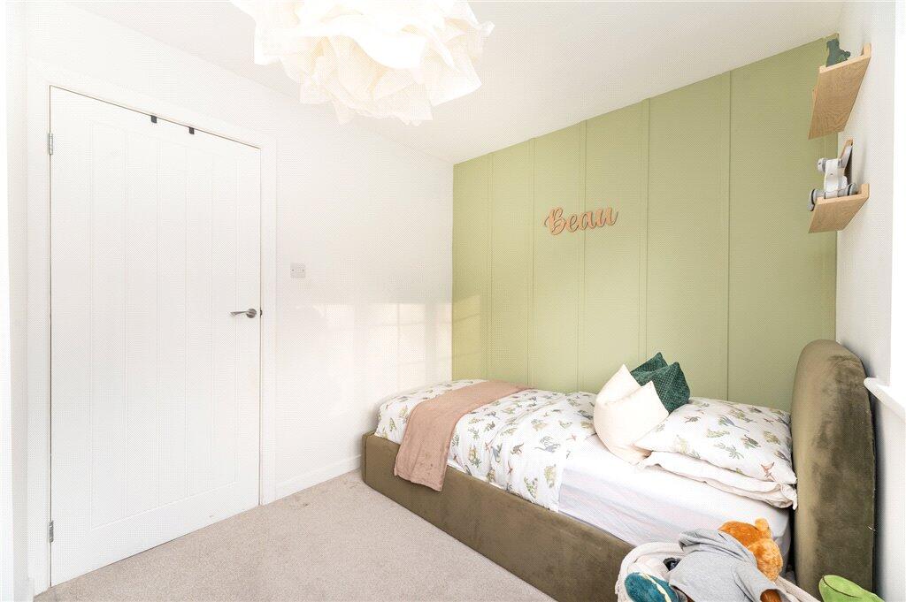 Additional image 10 of Greenside Lane, Cullingworth, BD13