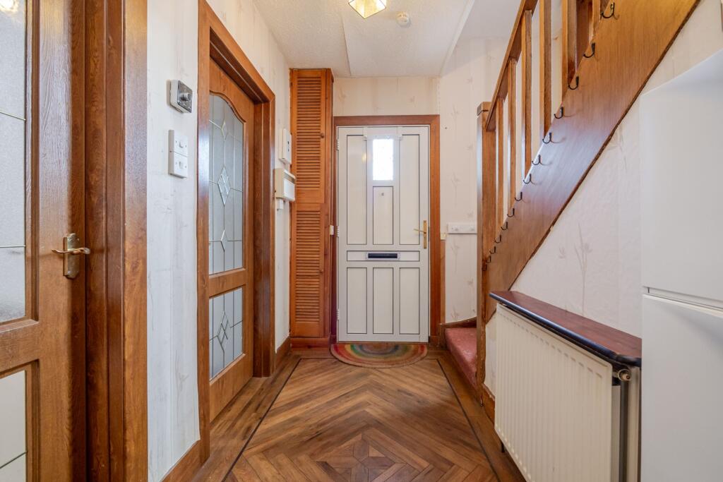 House in Johnstone, Quarrelton, Renfrewshire - View 6