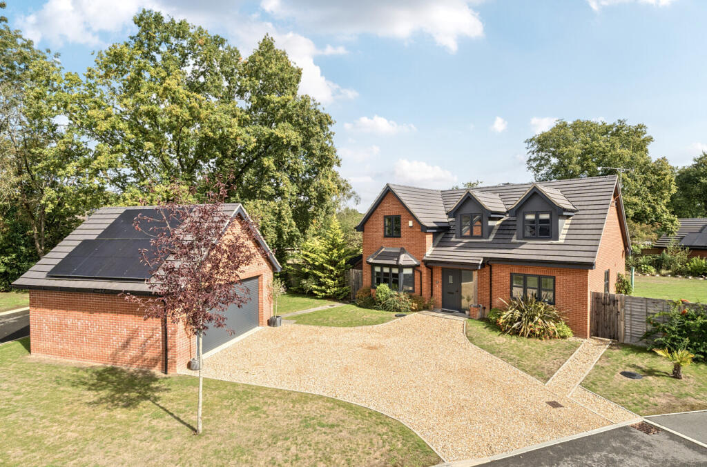 Main image of property: Greenacres Gate, Pamber Green, Hampshire, RG26