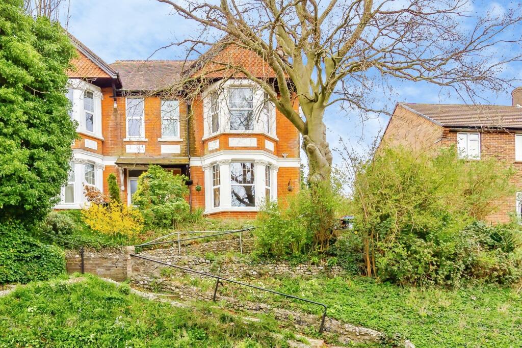 Main image of property: Croydon Road, Caterham, Surrey, CR3