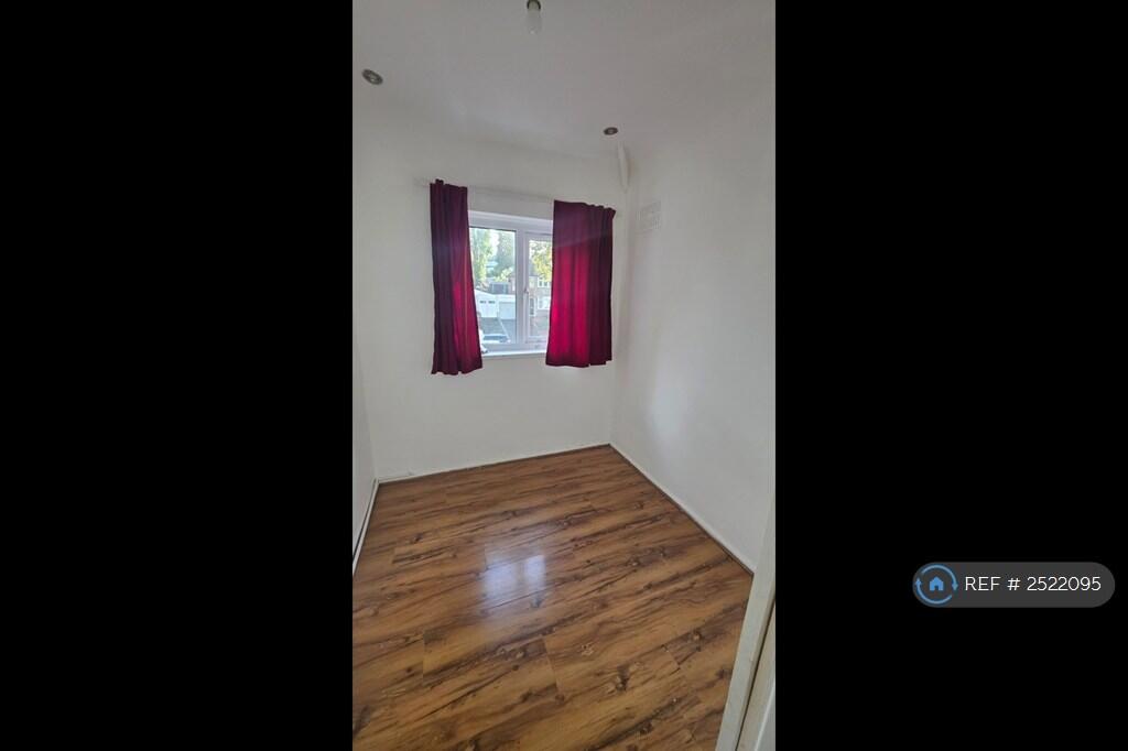 3 bedroom detached house for rent