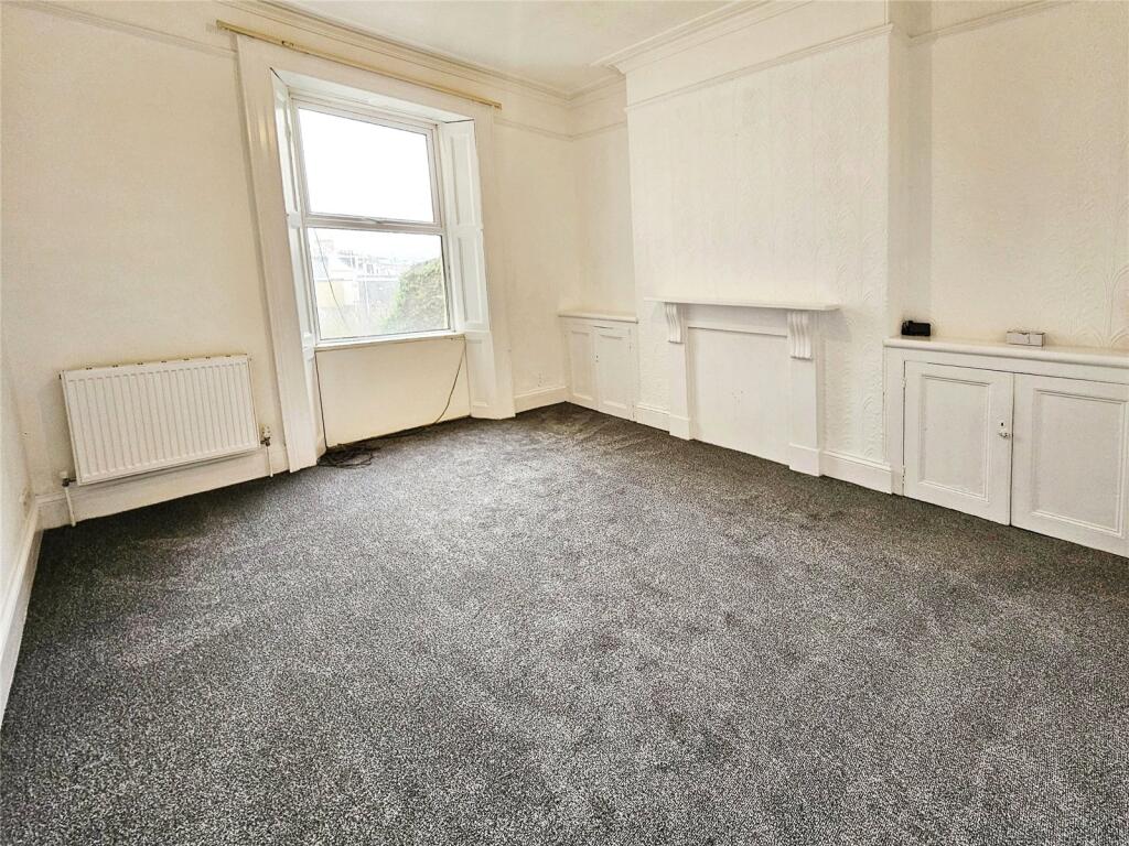 House in Plymouth - View 4