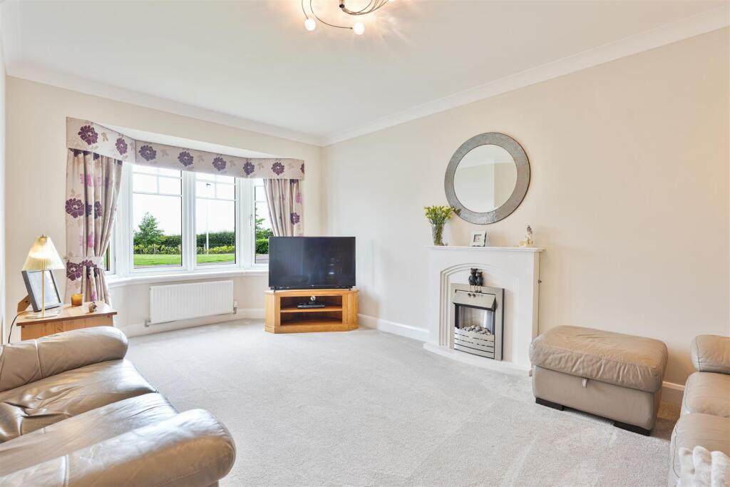 House in Motherwell - View 5