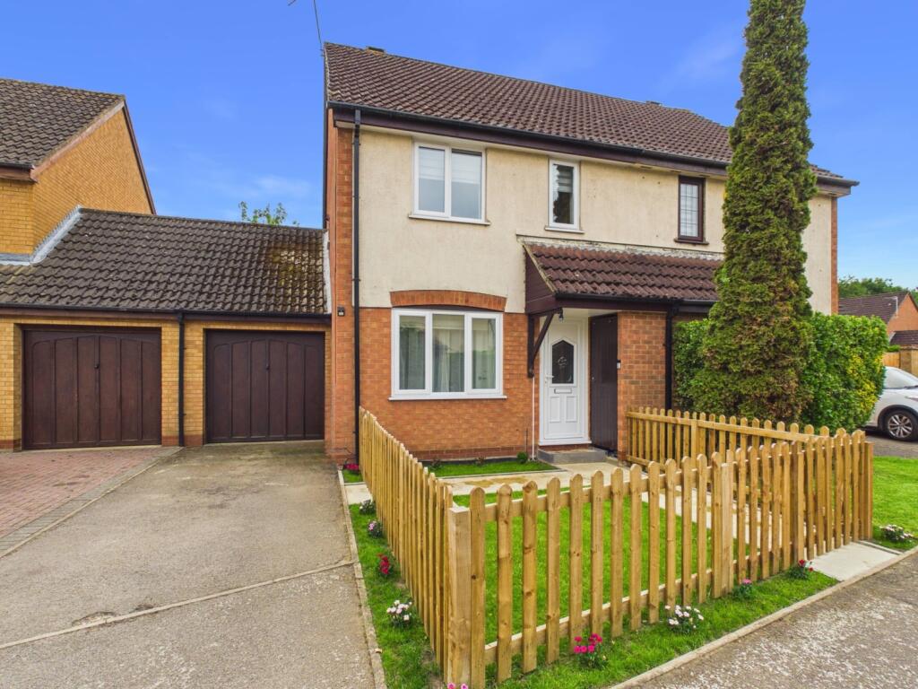 Main image of property: Longford Avenue Little Billing, Little Billing, Northampton, Northamptonshire, NN3