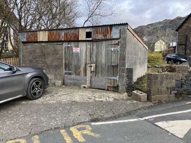 House in Manod, Ffestiniog - View 2