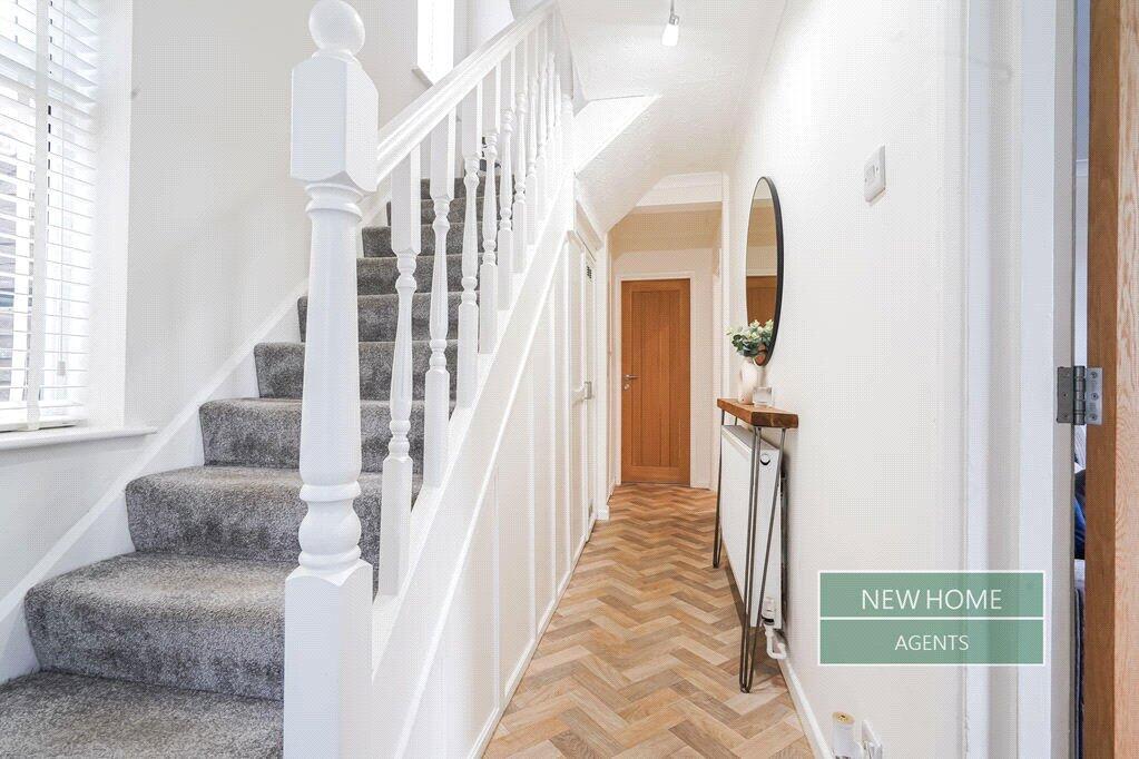 Central Avenue, Blidworth, Mansfield, Nottinghamshire, NG21 photo 3