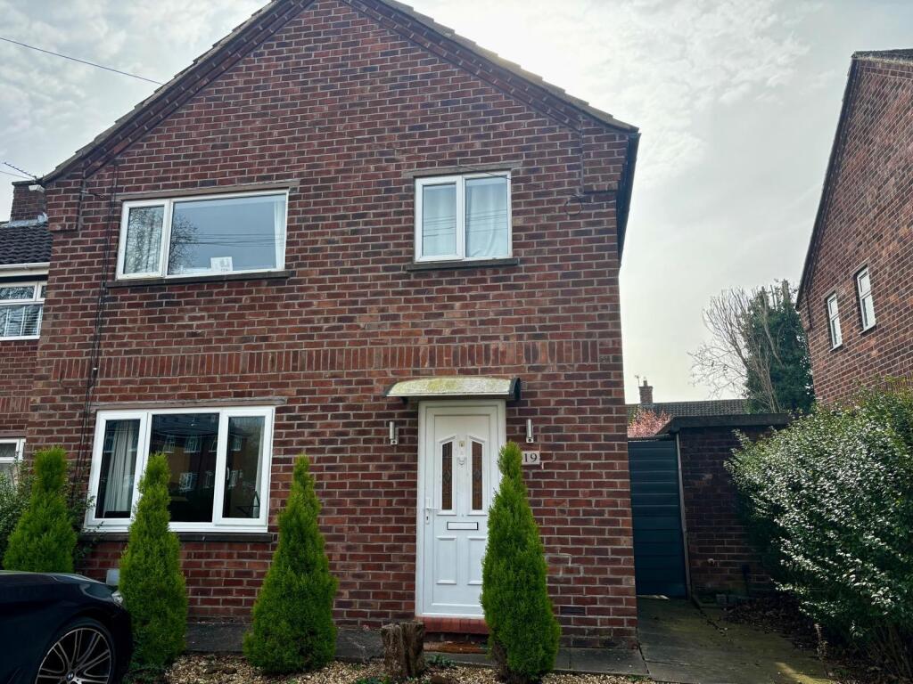 Main image of property: Queens Drive, MIDDLEWICH