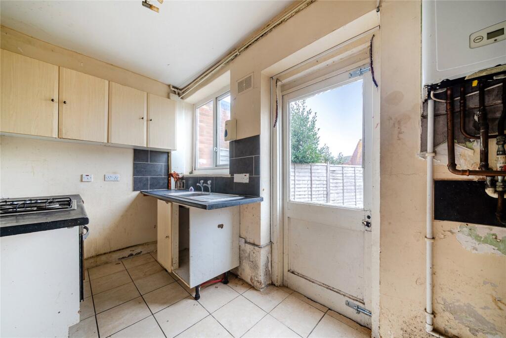 Downham Way, Bromley photo 4