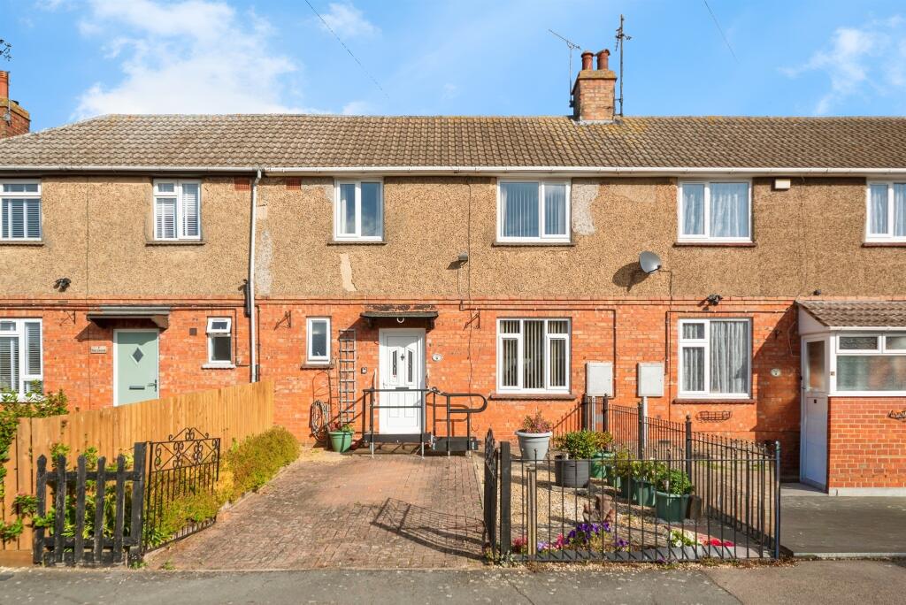 Main image of property: The Grove, Grantham