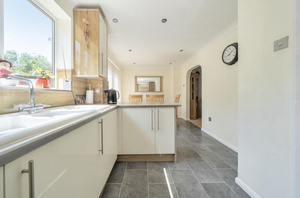 House in East Suffolk, Purdis Farm - More