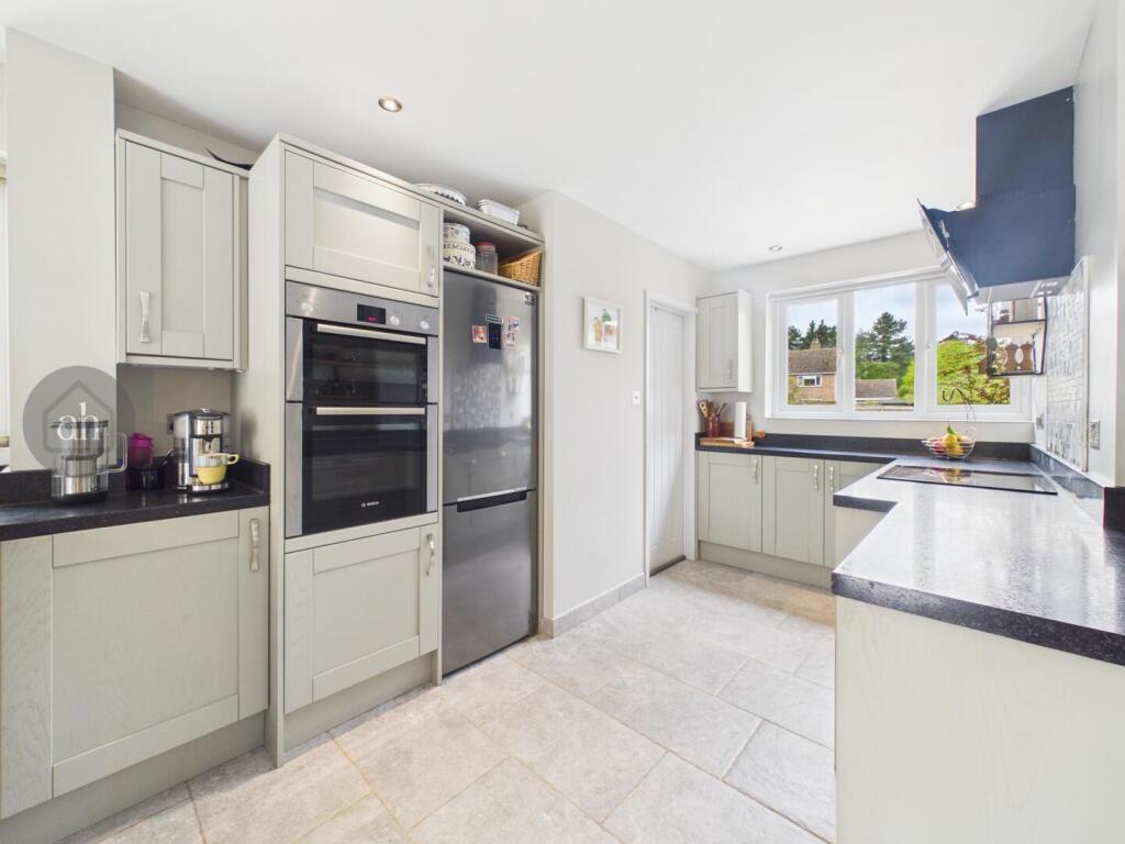 Briar Hill, Woolpit, photo 4