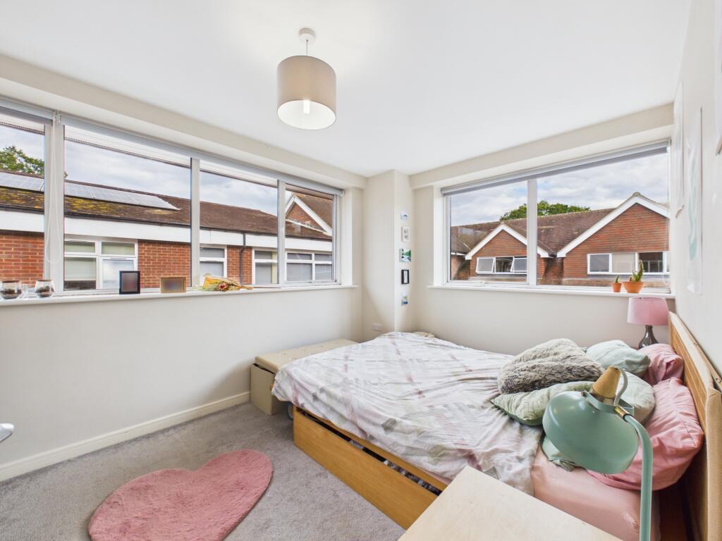Apartment in Reading - More