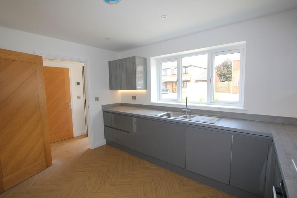 House in Chester, Great Boughton - View 5