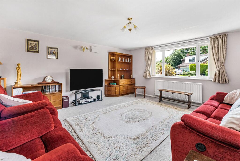 Curbey Close, West Chiltington, Pulborough, West Sussex, RH20 photo 2