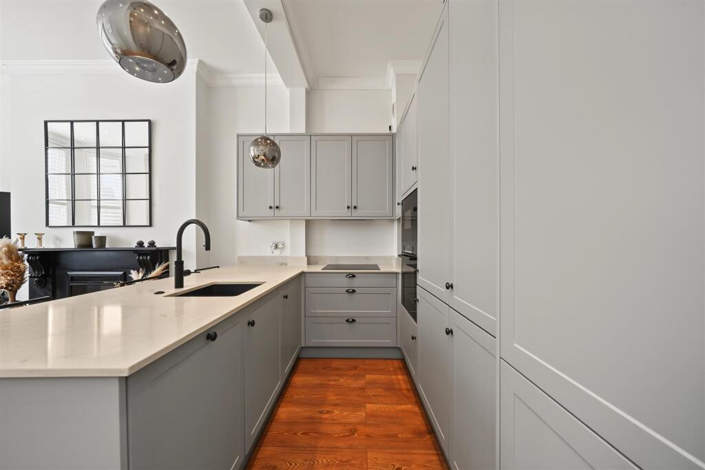 Apartment in London, Kensal Town, Maida Vale - View 5