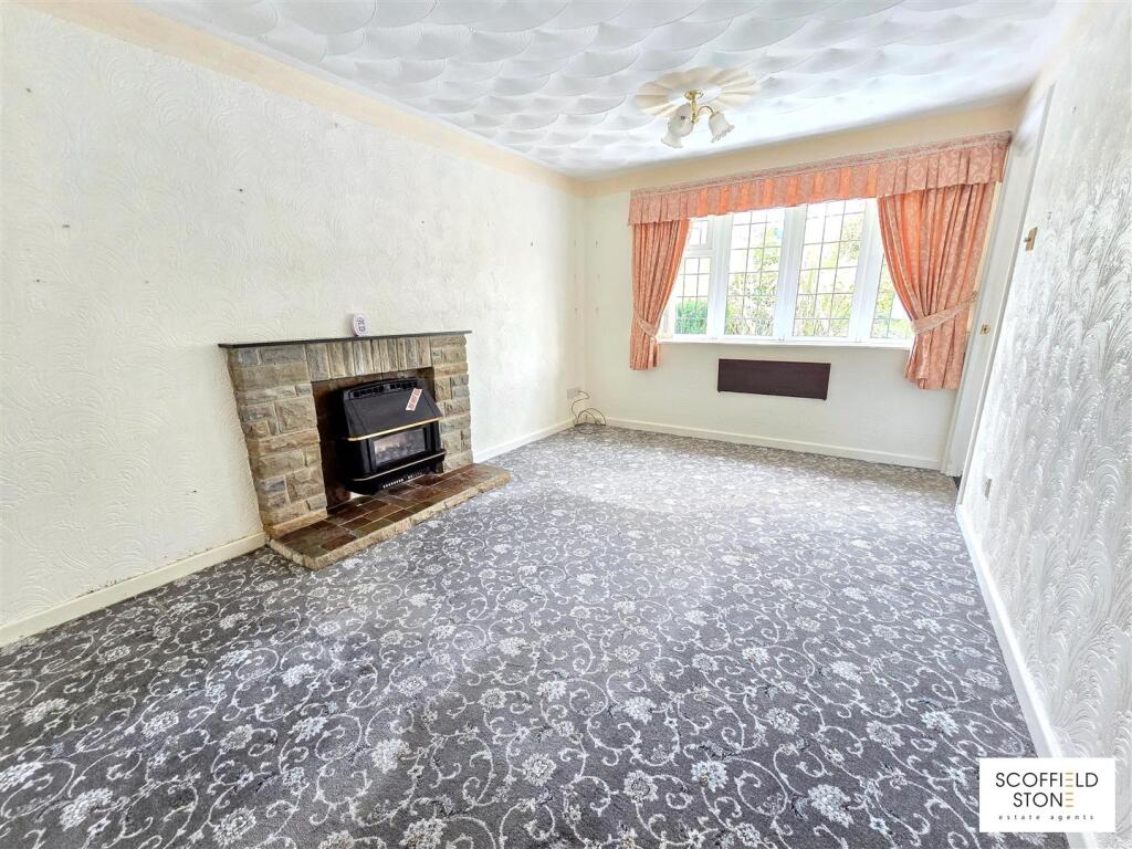 House in East Staffordshire, Tutbury - View 3