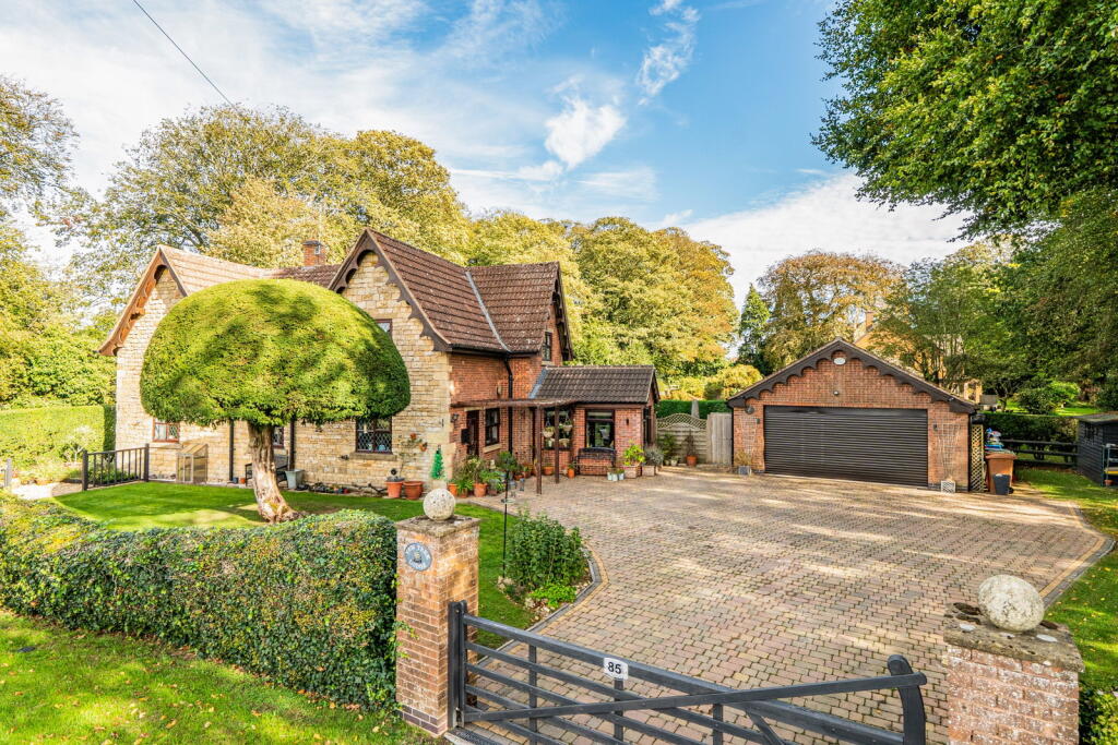 4 Bedroom Detached in LE14 4AJ