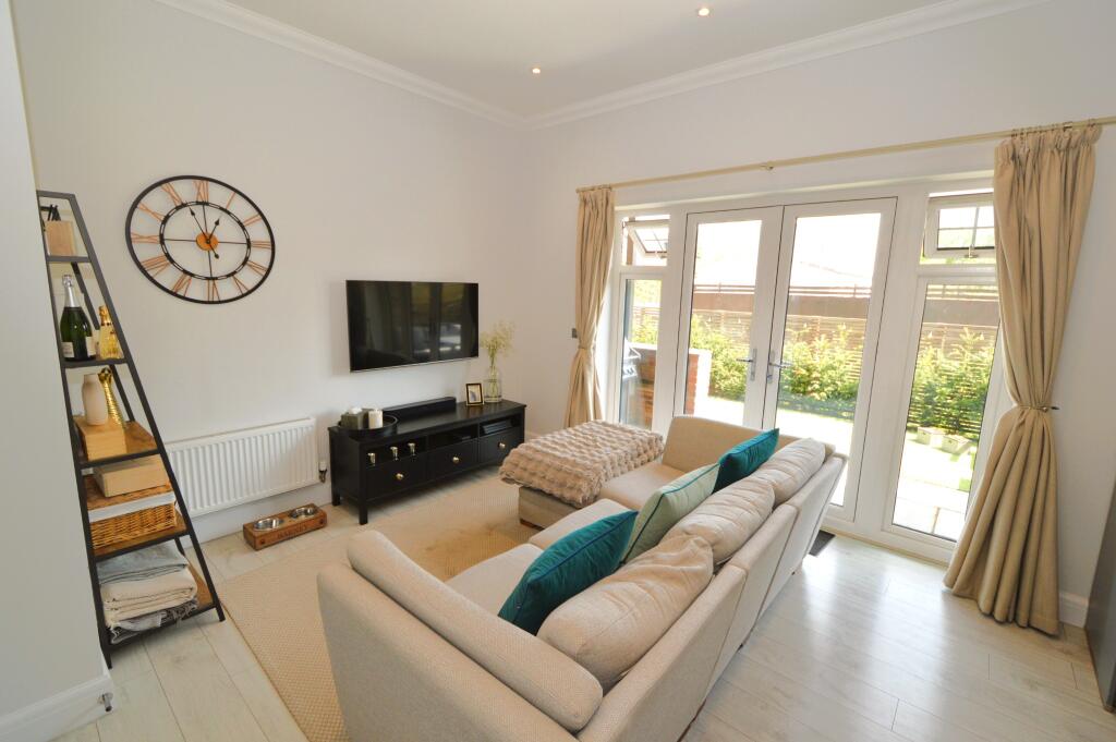 Connaught House, London Road, Bagshot photo 3