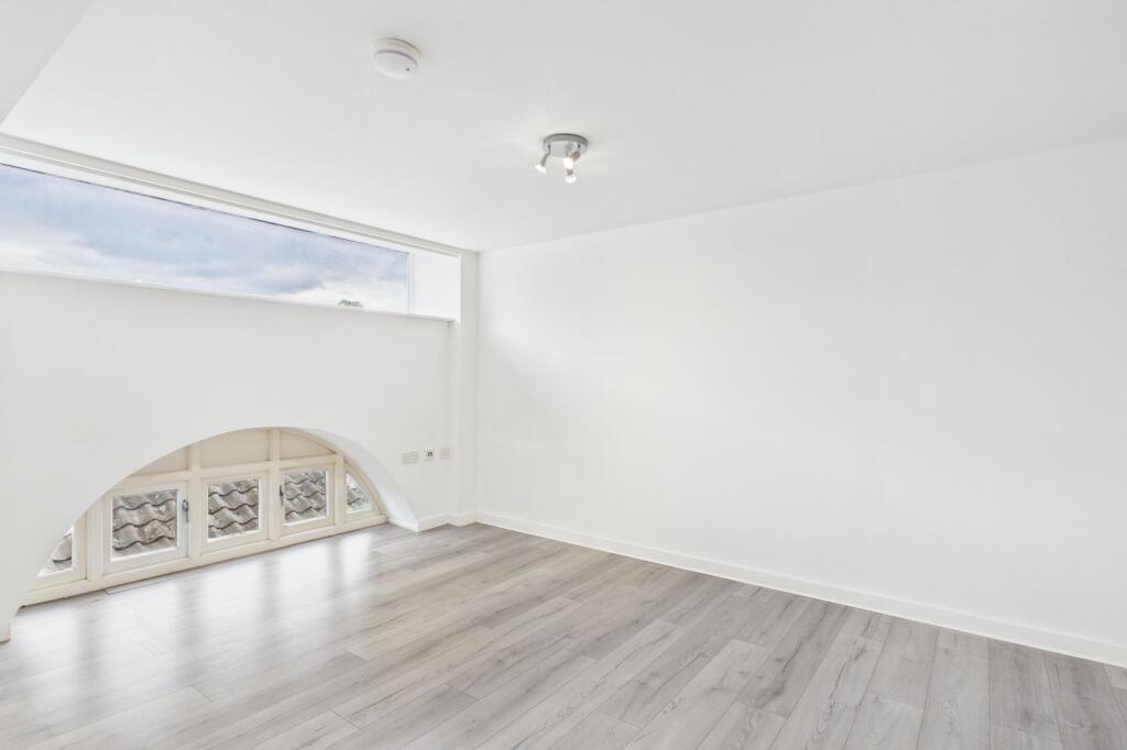 Apartment in Breckland, Thetford - View 3