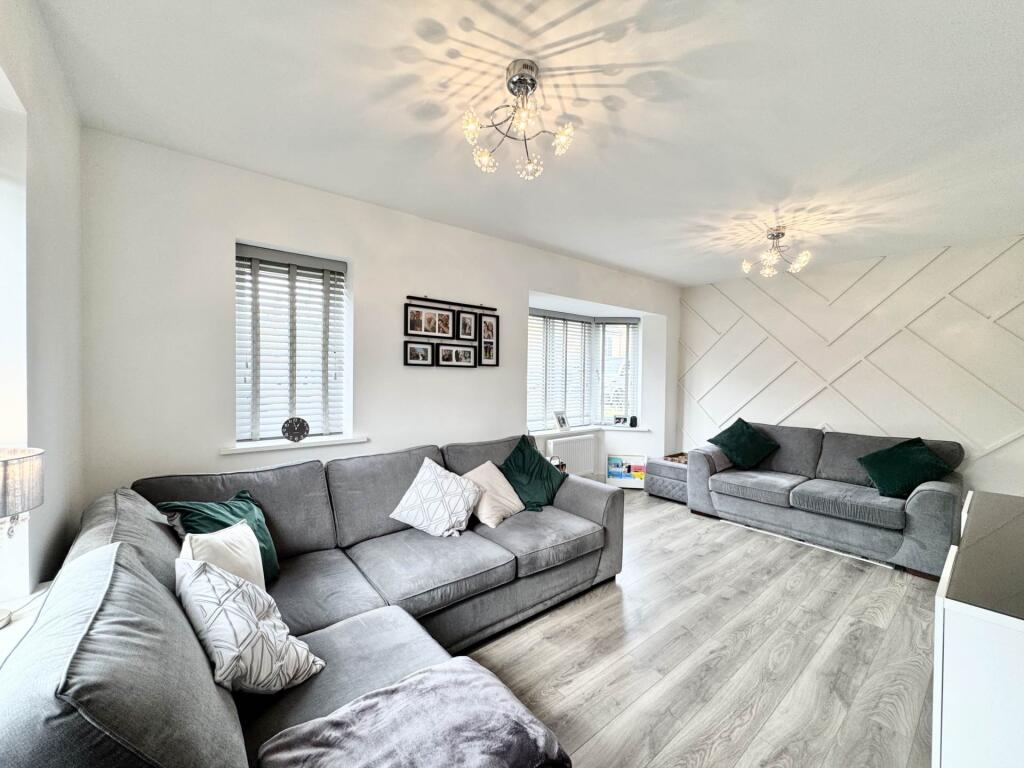 House in St Helens, Liverpool City Region - View 5
