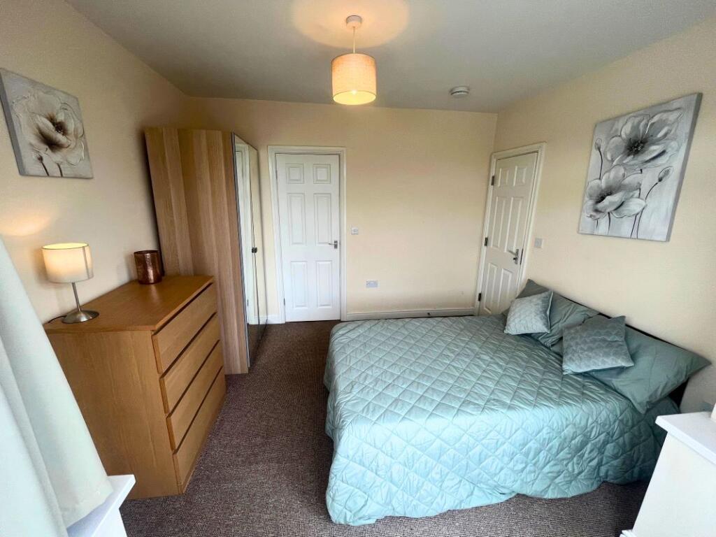 House in Doncaster - View 5