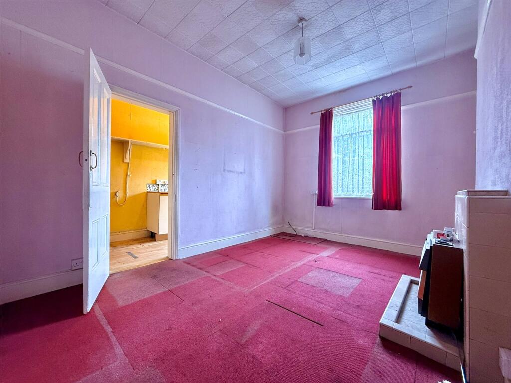House in Preston - View 4