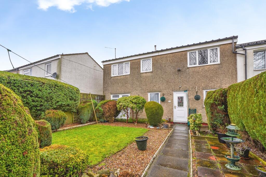 House in Leeds, West Yorkshire - View 3