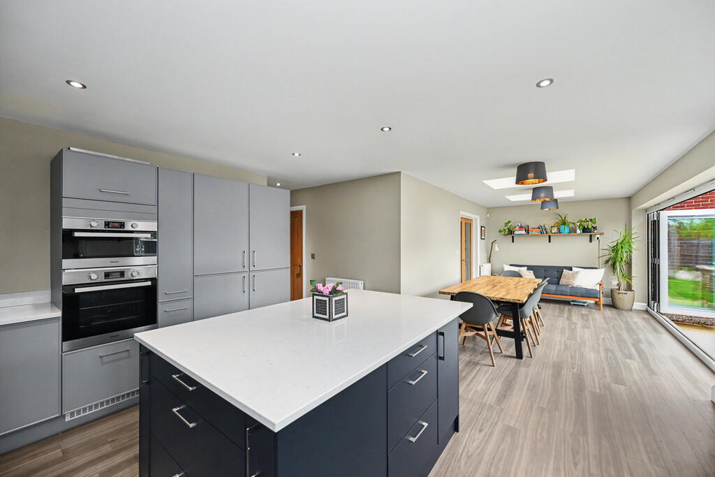 House in Rugby, Newton and Biggin CP - More