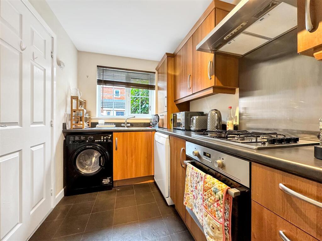 Earnshaw Road, Stoney Stanton. photo 2