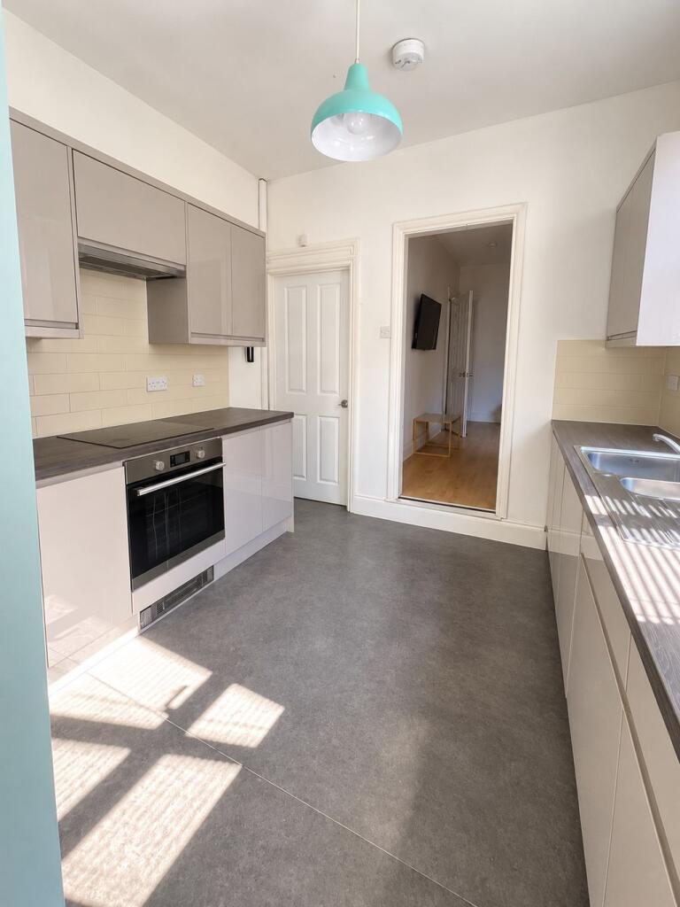 House in Nottingham, The Park - View 3