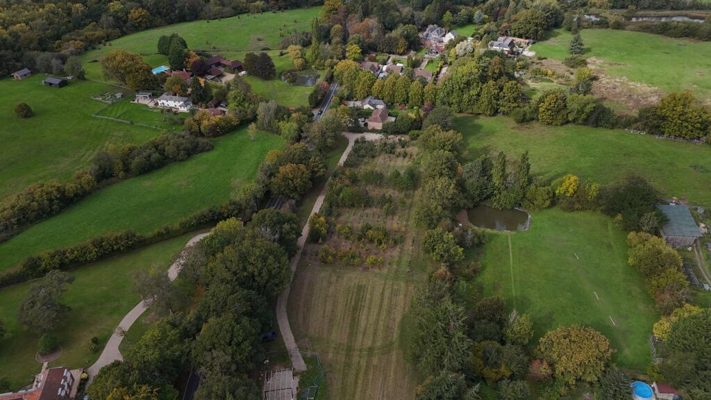 Main image of property: A339 , Headley , RG19